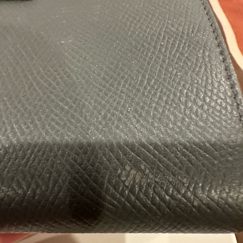 Celine Black Textured Pebble Leather Wallet with Gold Logo - Picture 8 of 10
